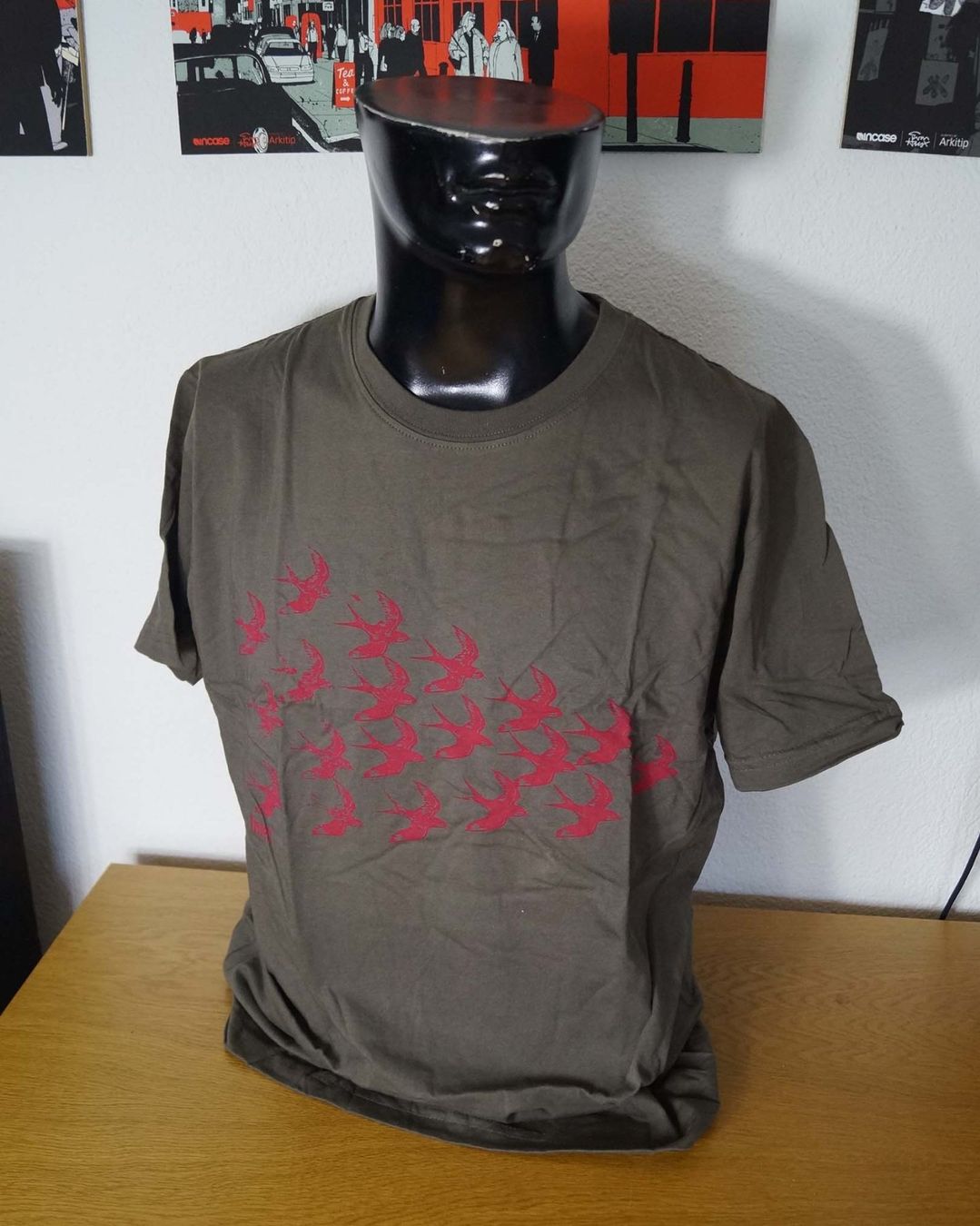 T-Shirts: Innes T-Shirt Gr. M, neu – Neu (gemäss Beschreibung) aus Köniz von Fred333