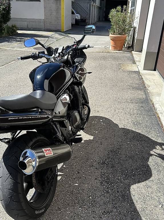 Strada: Suzuki Bandit 1200s – Usato da Glarus venduto da car_wl62 1
