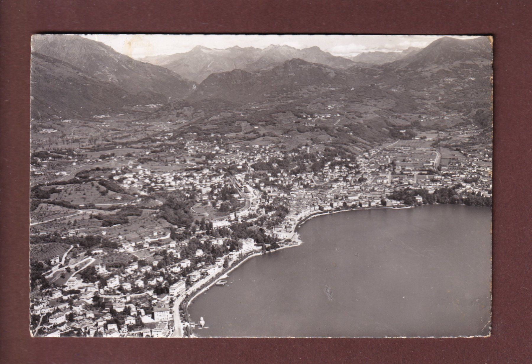 Cartoline postali: LUGANO - Panorama - 1955 – Usato da Pully venduto da nicecards