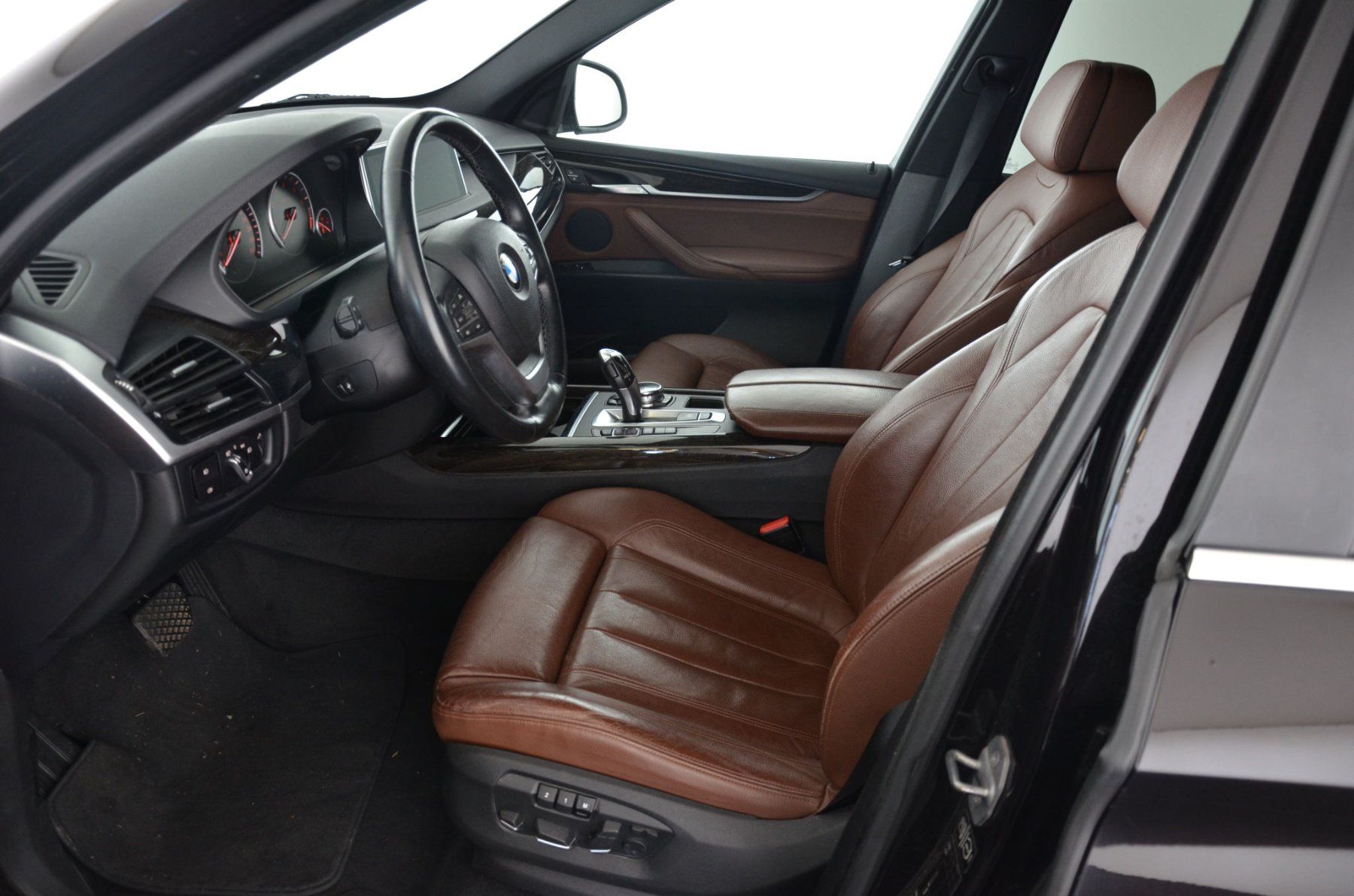 BMW Autos: BMW X5 xDrive35i – Gebraucht aus Ebnat-Kappel von ah-Auto-AG 6