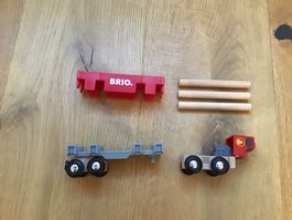 BRIO World Holztransporter mit Magnetladung gebraucht