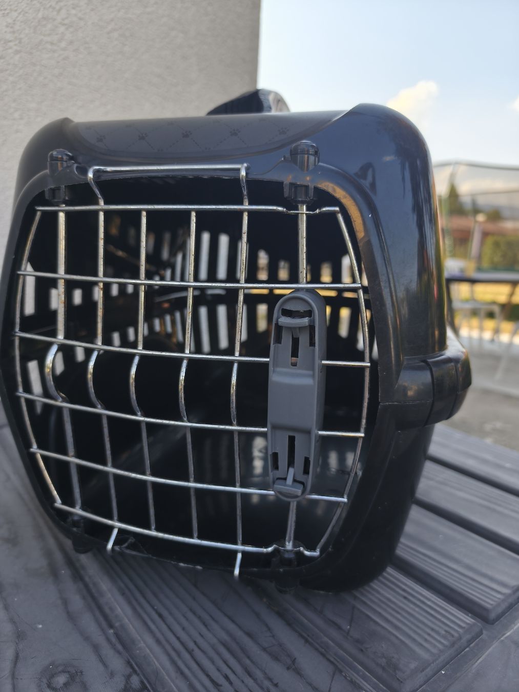 Cages, transport & sécurité: Transportbox pour animaux "Luxurious Pets" 5 kg  – D'occasion à Orbe par don_ym8h 1