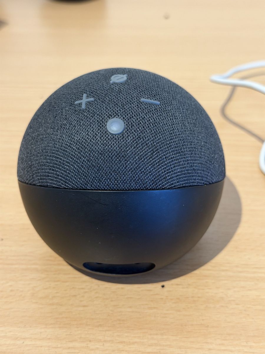 Amazon Sistemi audio & multimediali: Alexa – Usato da Bonstetten venduto da man_zrt7