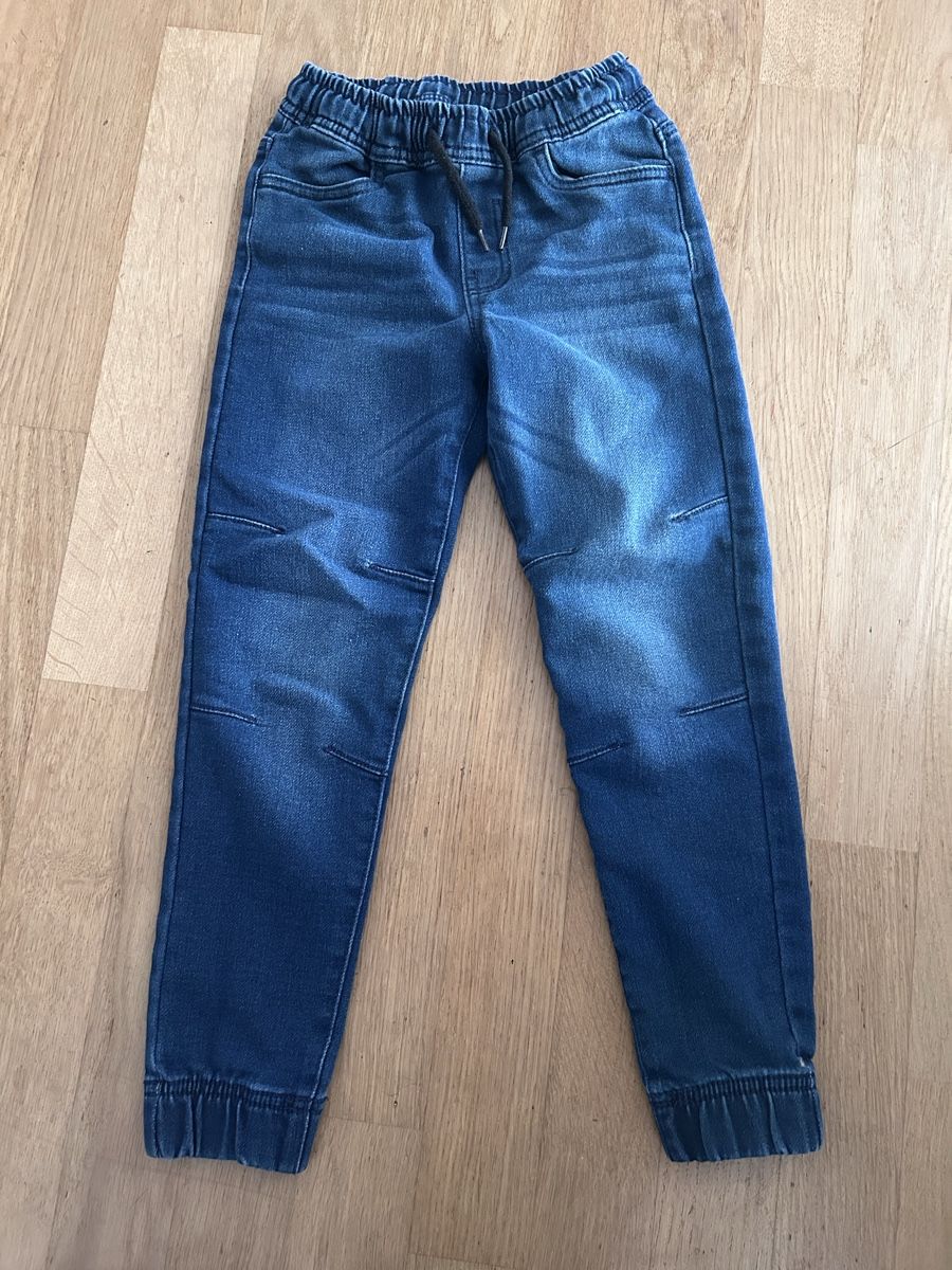 Hosen: Jeans 128 – Gebraucht aus Frauenfeld von manuburg