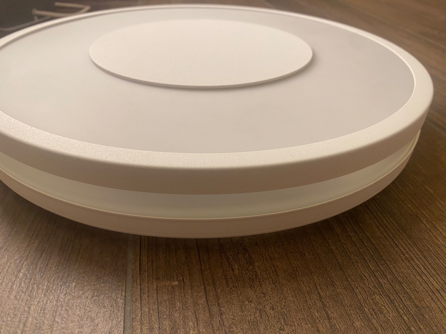Philips Kronleuchter & Deckenlampen: Philips Hue Deckenleuchte Being weiss – Gebraucht aus Pratteln von a23_j2gs 2