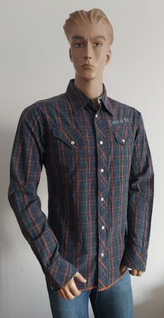 Neues Wrangler Hemd, Holzfäller Look, Grösse L
