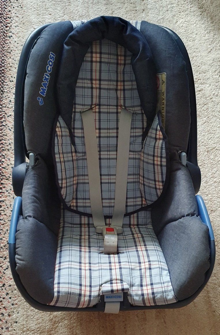 Maxi-Cosi Auto-Kindersitze: Maxi-Cosi Babyschale Citi Blau/Grau – Gebraucht aus Unterentfelden von LookoutMt 1