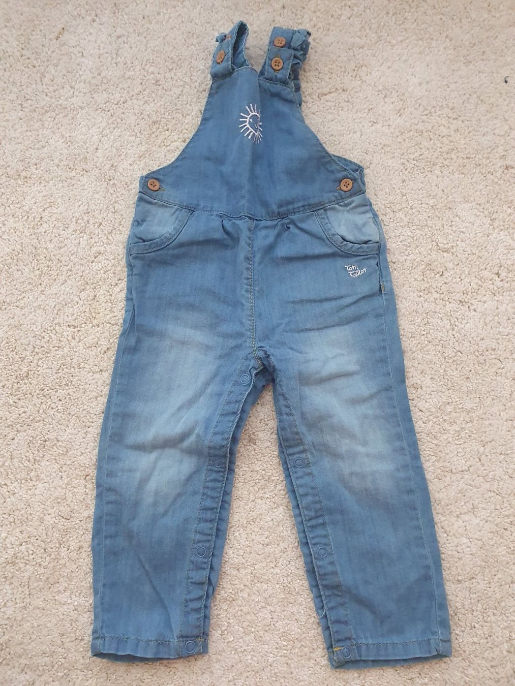 Lotti & Set di vestiti: Jeans + Pullover – Usato da Altendorf venduto da MiriCaj 1