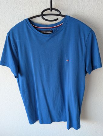 Neues T-Shirt Tommy Hilfiger blau Grösse M 