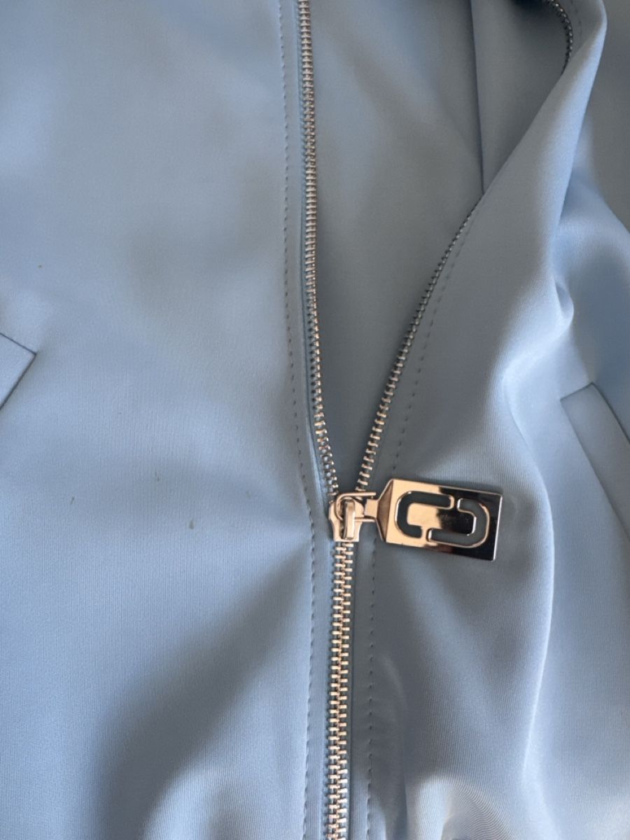 Marc Jacobs Giacche: Marc Jacobs Jacke blau hellblau Grösse M mit Gebrauchsspur – Usato da Küsnacht ZH venduto da ees_9thz 4