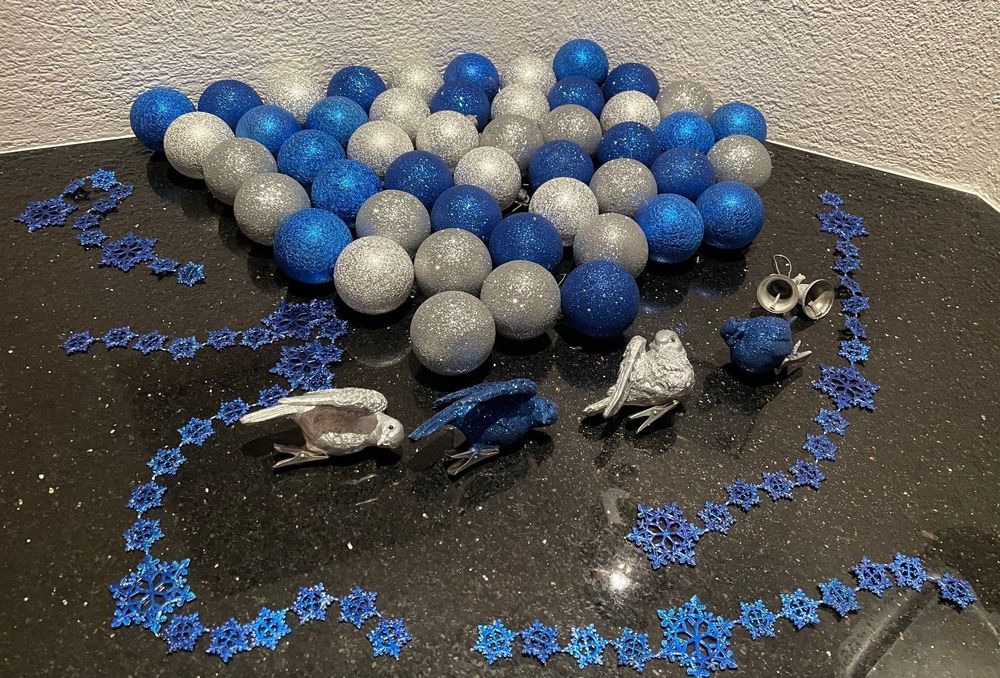 Schöne Christbaumkugeln, unzerbrechlich Kaufen auf Ricardo