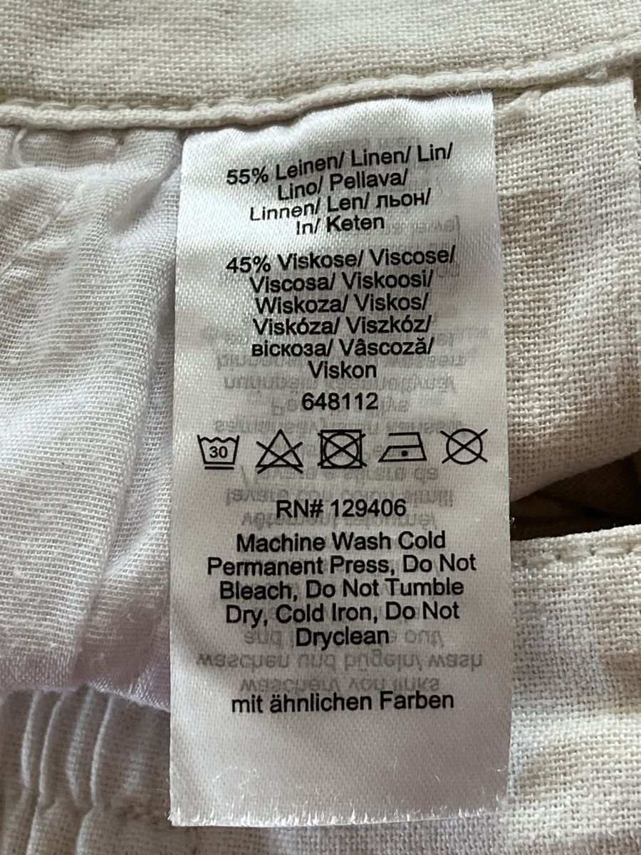 Kleiderpakete: 2 Leinen-Shorts – Neu (gemäss Beschreibung) aus Weesen von Engadinerin 1
