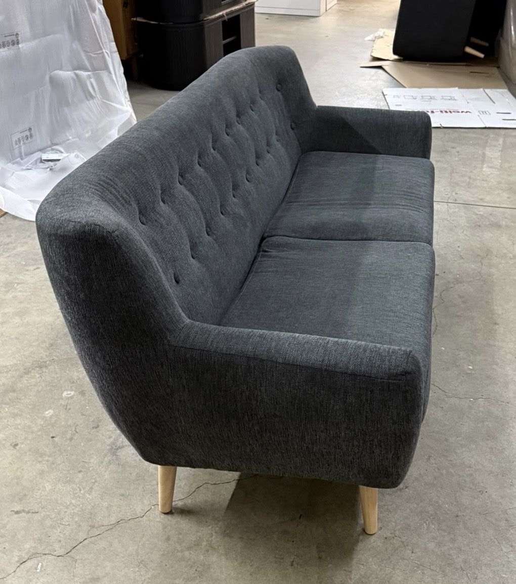 Divani: 2 Sofas Skandi grau Stoff. Zustand gut – Usato da Adliswil venduto da Relsip 2