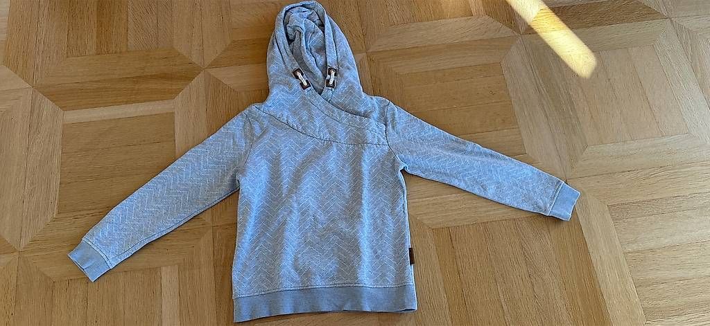Pulls & Sweat-shirts: Kaputzenpulli – D'occasion à Nottwil par buti1976
