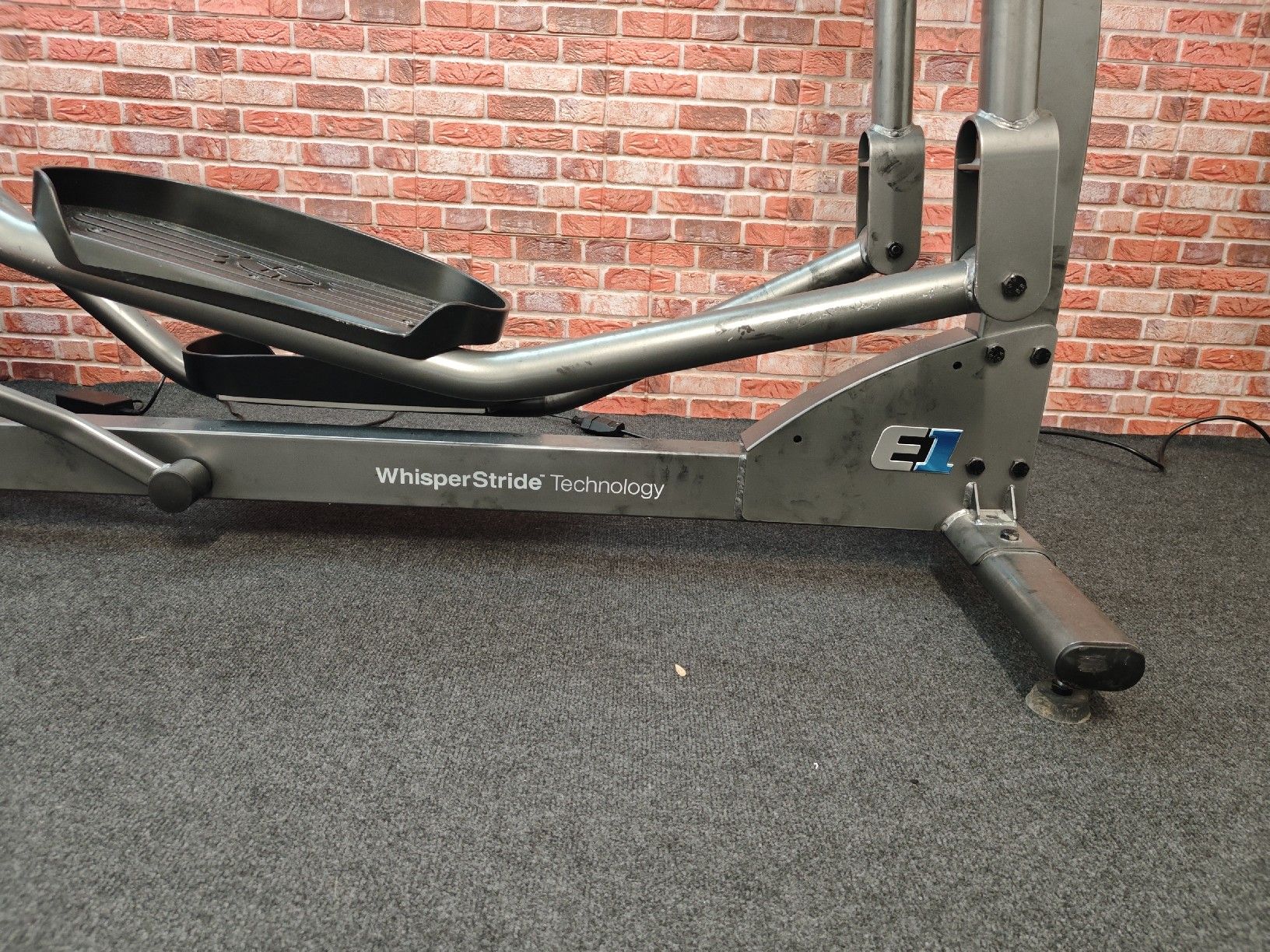 Life Fitness Hometrainer: Life Fitness Crosstrainer E1 – Usato da Saland venduto da rem_67dc 1