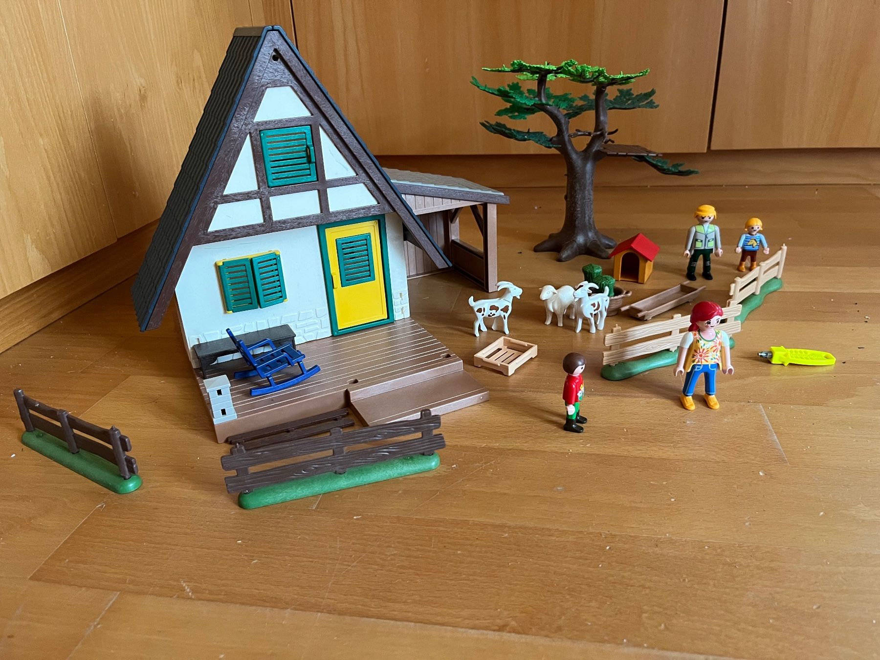 Playmobil Jouets: Playmobil Forsthaus – D'occasion à Goldach par SSRConzept 1