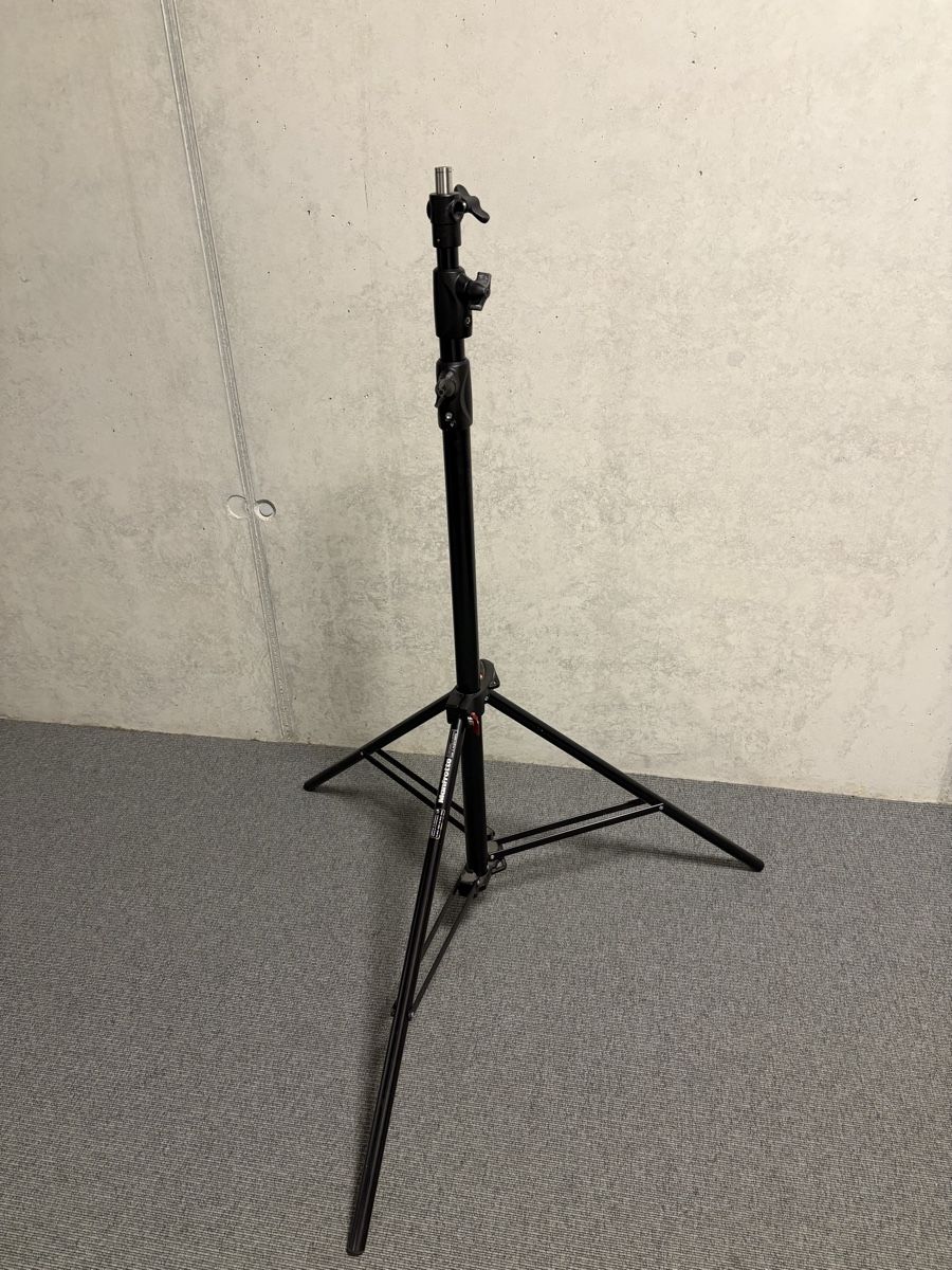 Manfrotto Treppiedi & Teste: Manfrotto 1005BAC Lampenstativ – Usato da Zuchwil venduto da ninajoelle 2