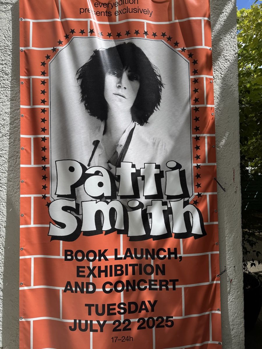 Sonstiges: Patti Smith Blache 3.50 x 1.75 m – Gebraucht aus Zürich von PeterGoat 1