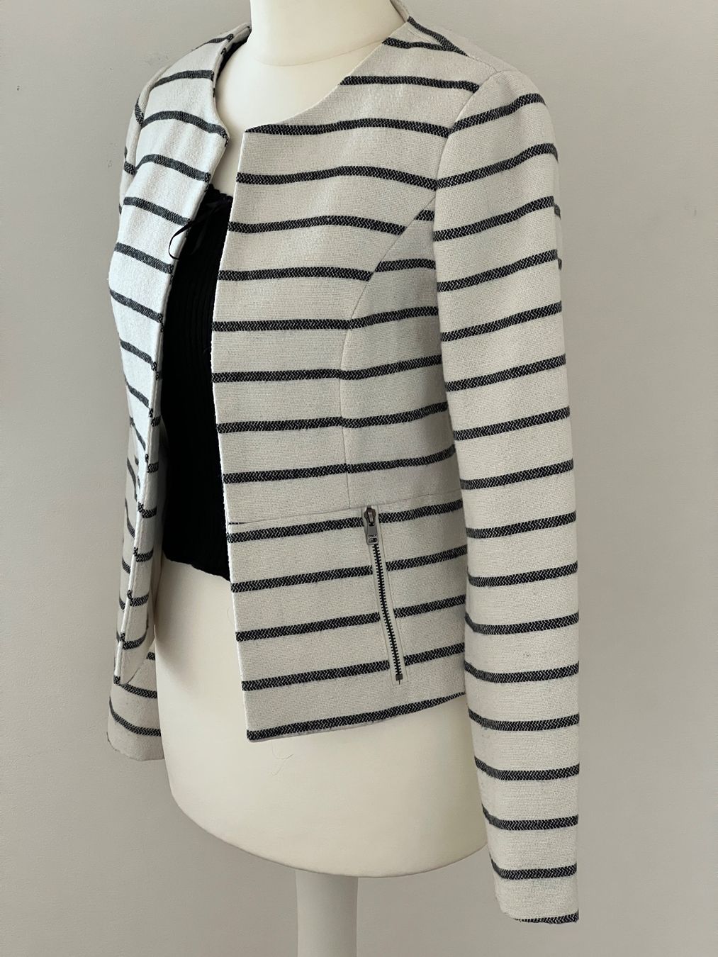 Only Giacche: Only - Blazer gestreift - 34 – Usato da Büetigen venduto da Jabo 1