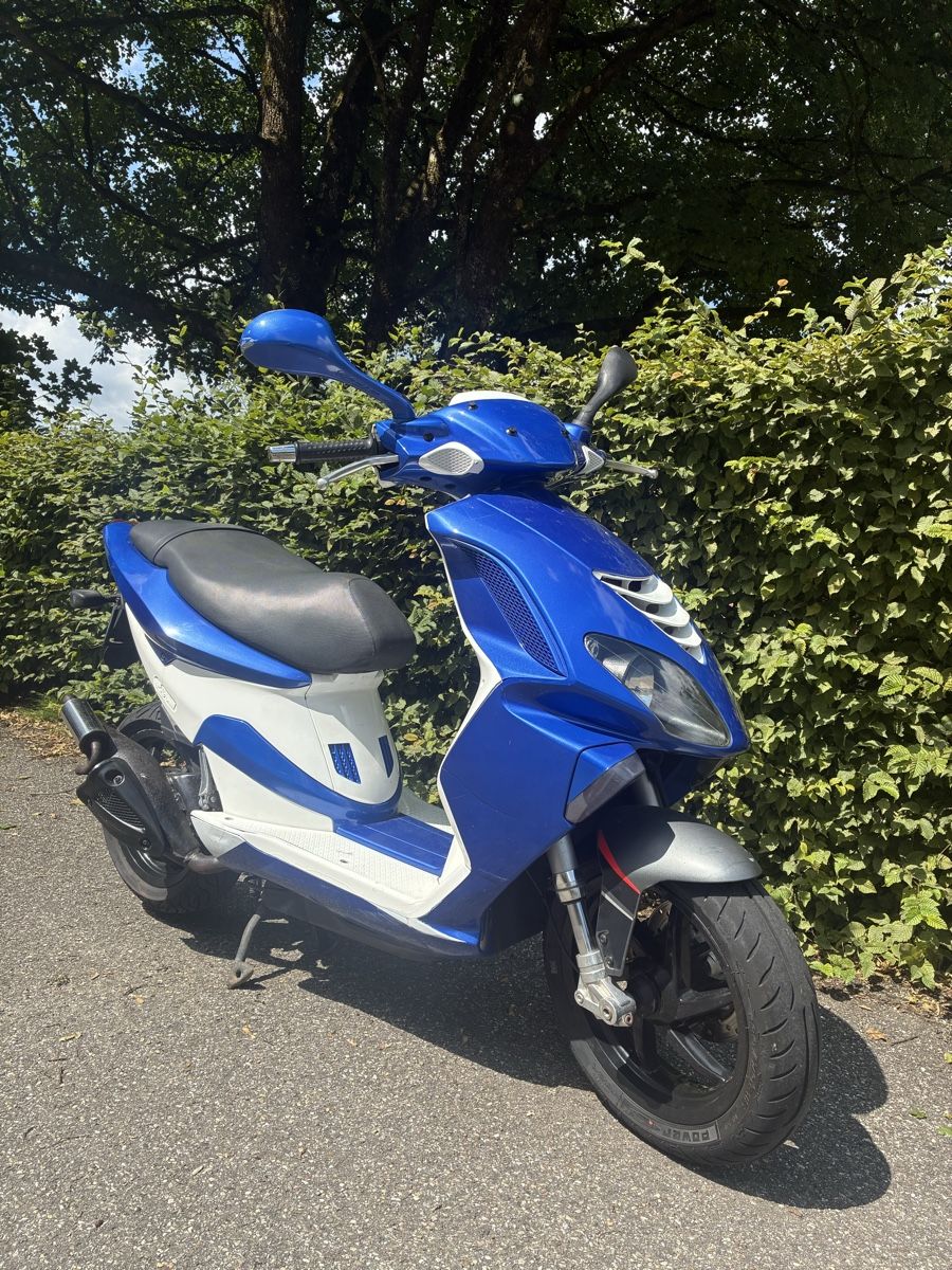 Piaggio Scooters: Piaggio NRG 50 ab mfk – D'occasion à St. Gallen par zx10r 1