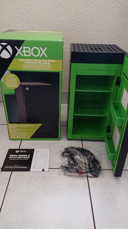NEU Xbox Series X Mini-Kühlschrank (Ukonic, 10 Liter)