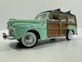 1948 Ford Woody 1:18, SIGNATURE SERIES