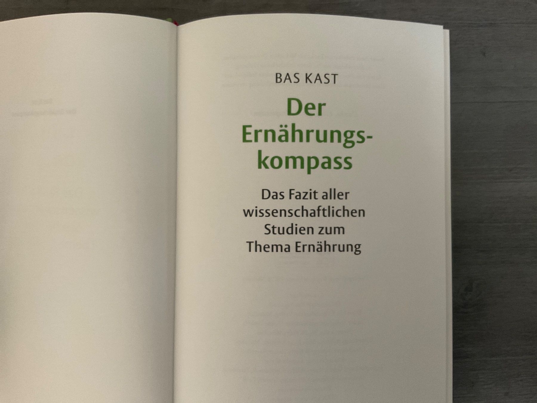 Libri: Der Ernährungskompass Bas Kast C. Bertelsmann – Usato da Avenches venduto da Lactobacille