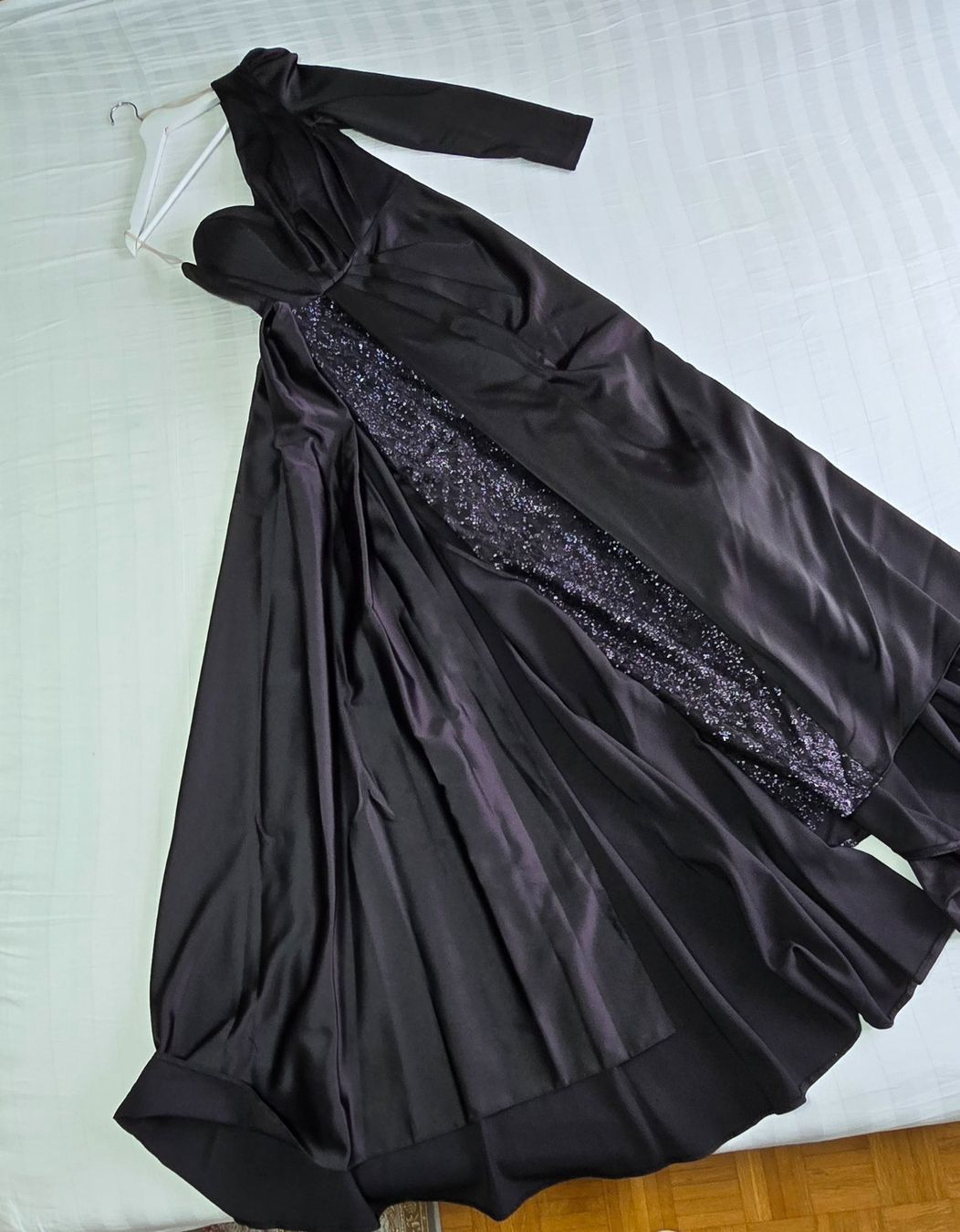 Vestiti: Robe de soirée noire, élégante et unique. Taille 38 – Usato da Moudon venduto da ima_g2pk 1
