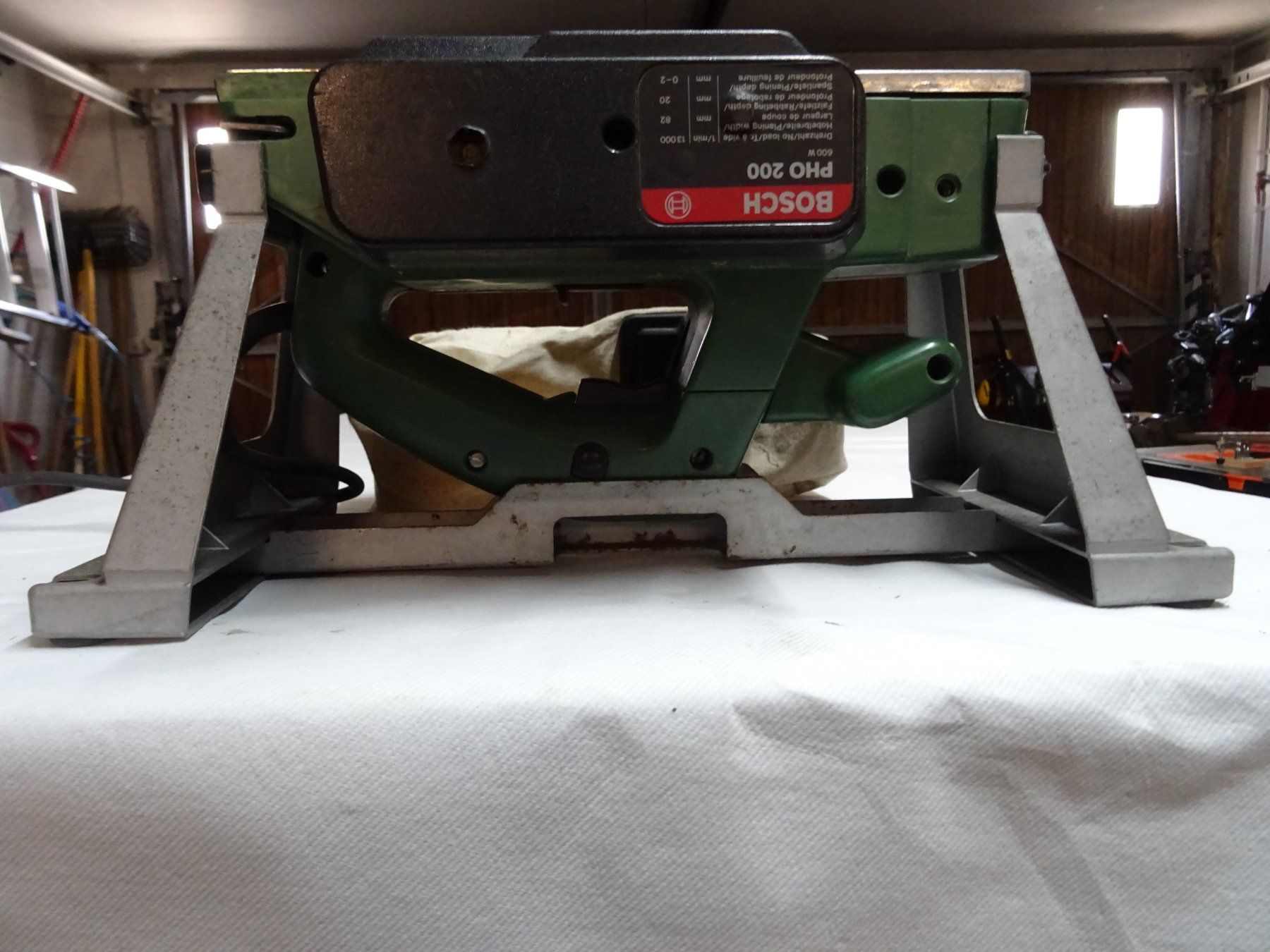 Tutte le macchine: Handhobelmaschine BOSCH PHO 200 – Usato da St. Gallenkappel venduto da Heribert47 3