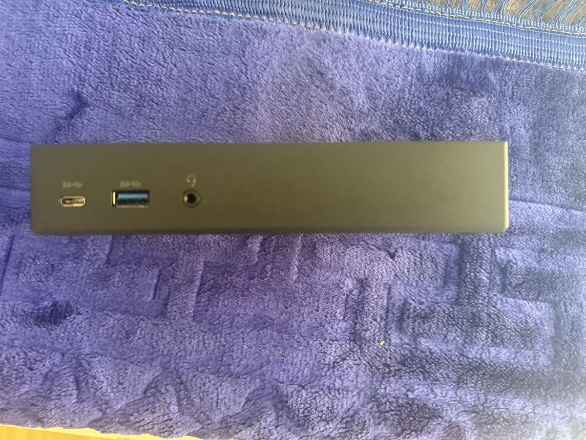 Lenovo Docking station: Lenovo ThinkPad USB-C Dock 40A9 – Usato da Basel venduto da Simo.G 3