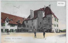 Colombier - Cour du Chateau - animee