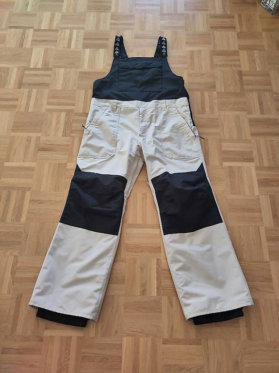 Jacken: Aperture Snowboarding Jacket + Bib Pants Set XL – Gebraucht aus Walenstadt von DaniM_87 2
