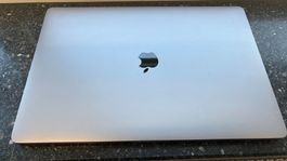 MacBook Pro 16,1 (16" 3072 x 1920) 32 GB, 500 GB Flash, 2021