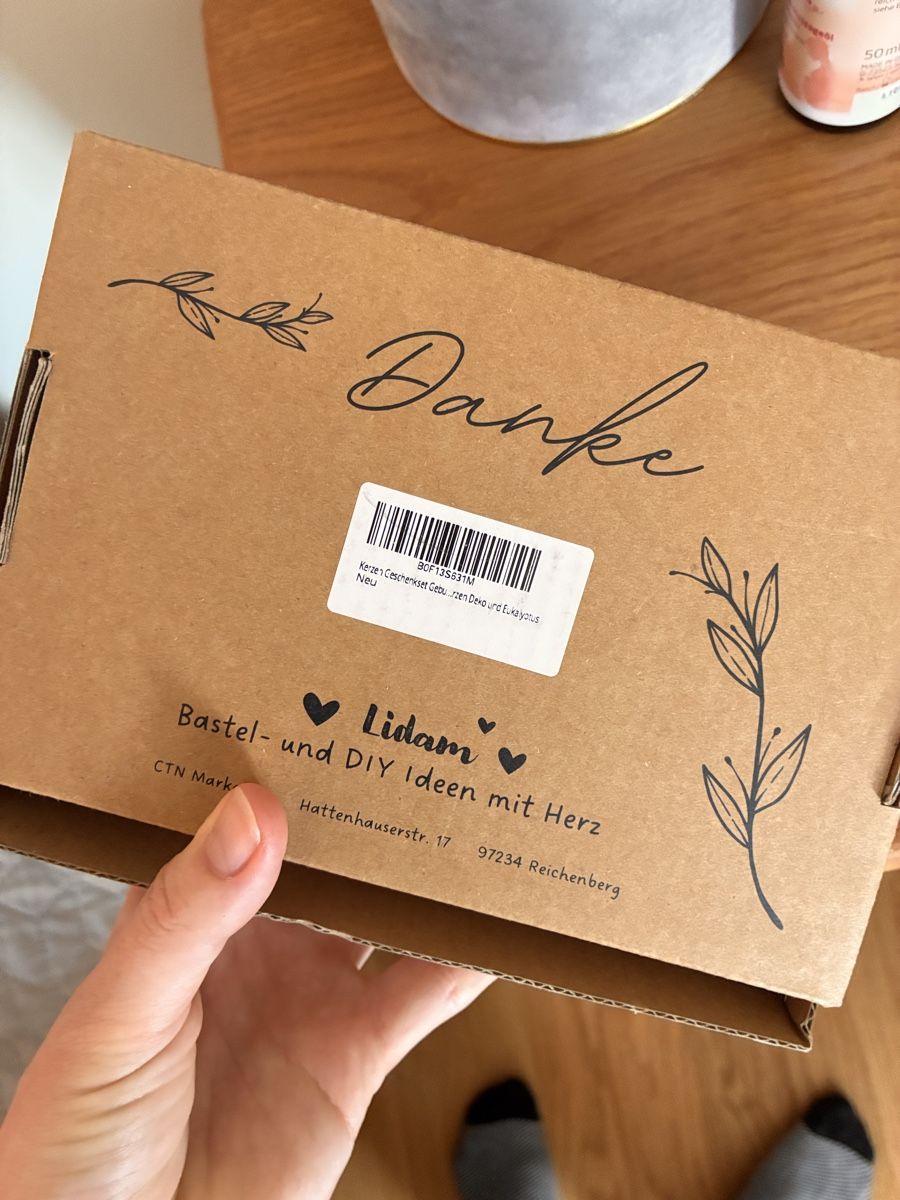 Candele:  Geschenkbox mit Kerzen neu  – Nuovo e nell'imballaggio originale da Untersiggenthal venduto da mic_ksv9 2
