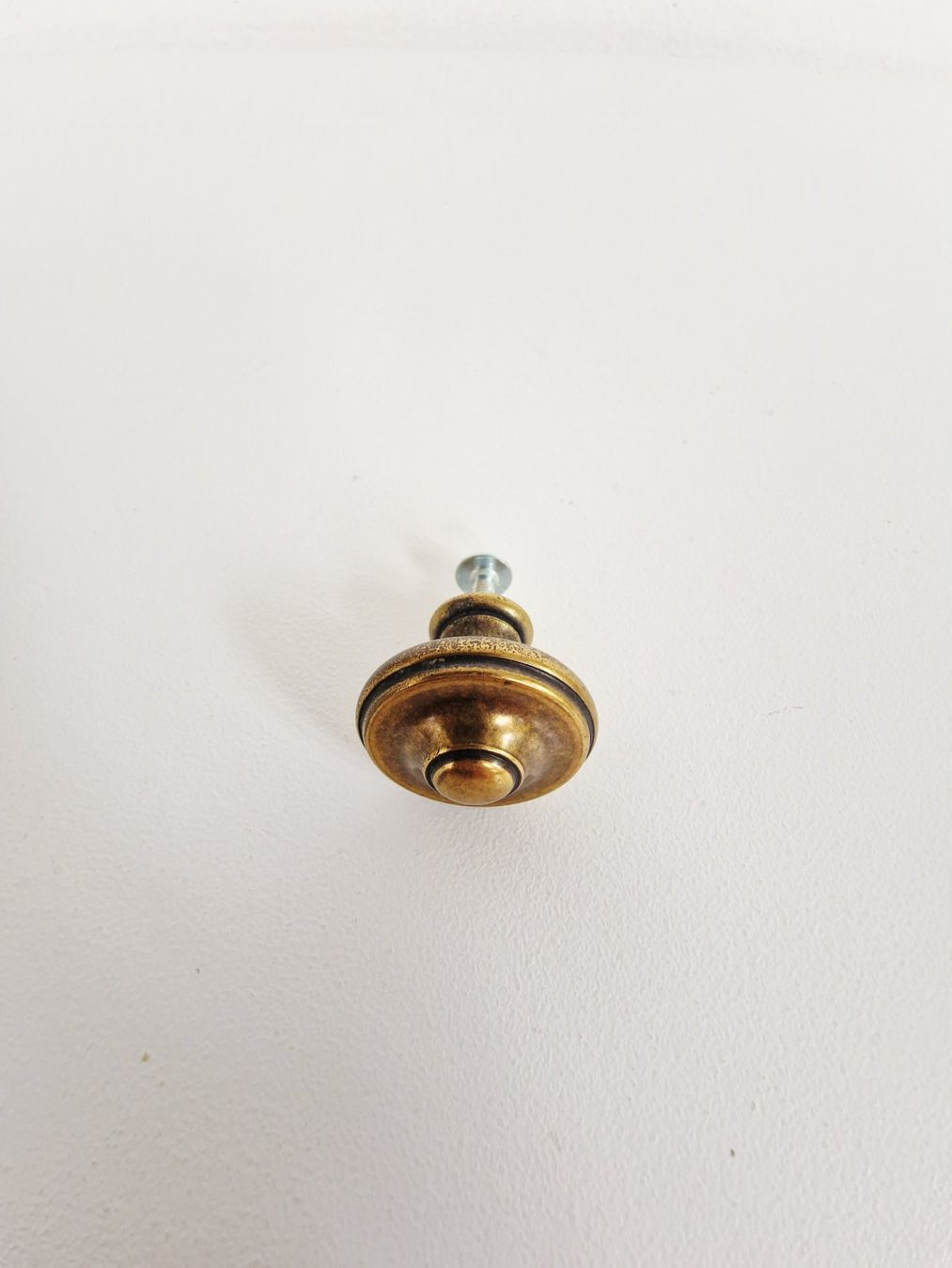 Ferramenta: Möbelknopf Vintage Messing 3cm – Usato da Hallau venduto da CHACLA 2