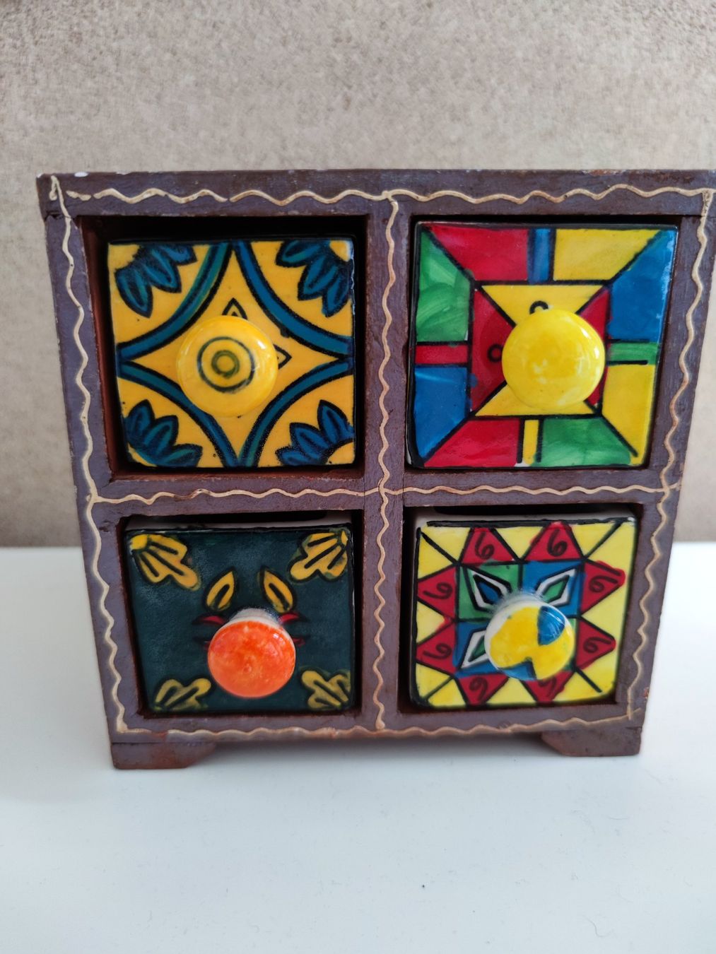 Schmuckkästen: Seltene handbemalte Schmuckschatulle im Boho Style – Gebraucht aus Münchenbuchsee von Zauberkistel 2