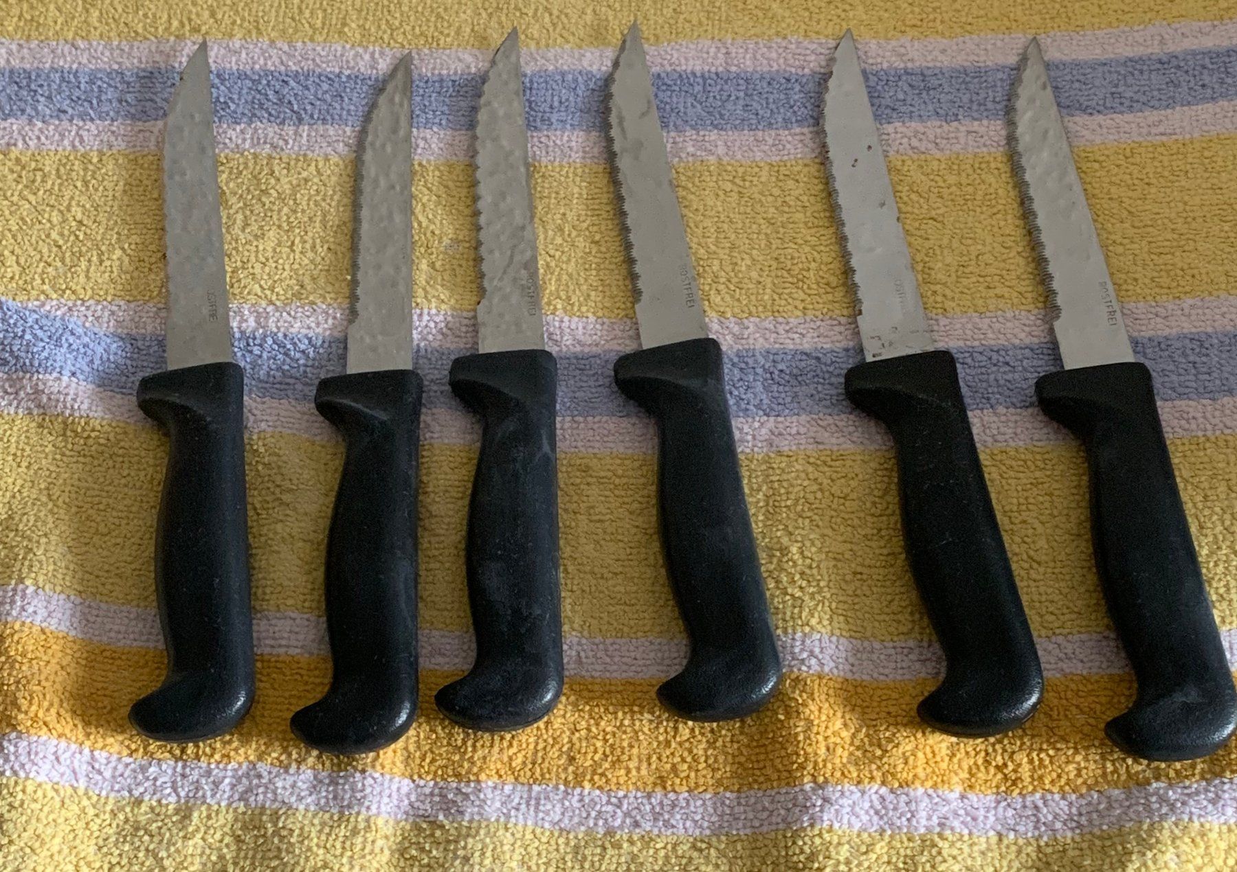 Messer: Bloc à couteaux avec 6 couteaux à steak – Gebraucht aus Epalinges von pvanden 2