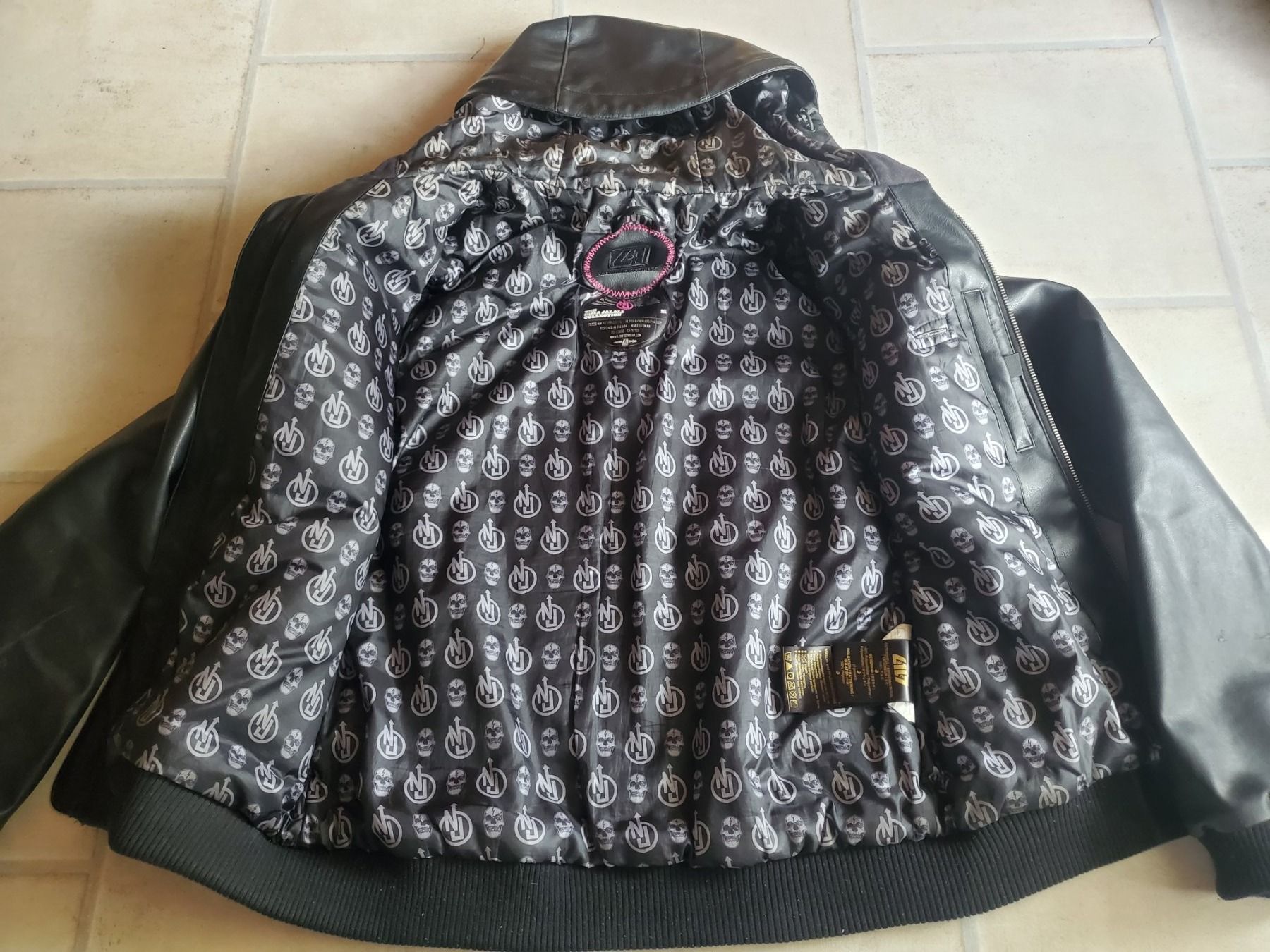 Giacche: Signierte Megaherz P.U. Lederjacke Gr. M/L – Usato da Waltenschwil venduto da Andy.Z01 4