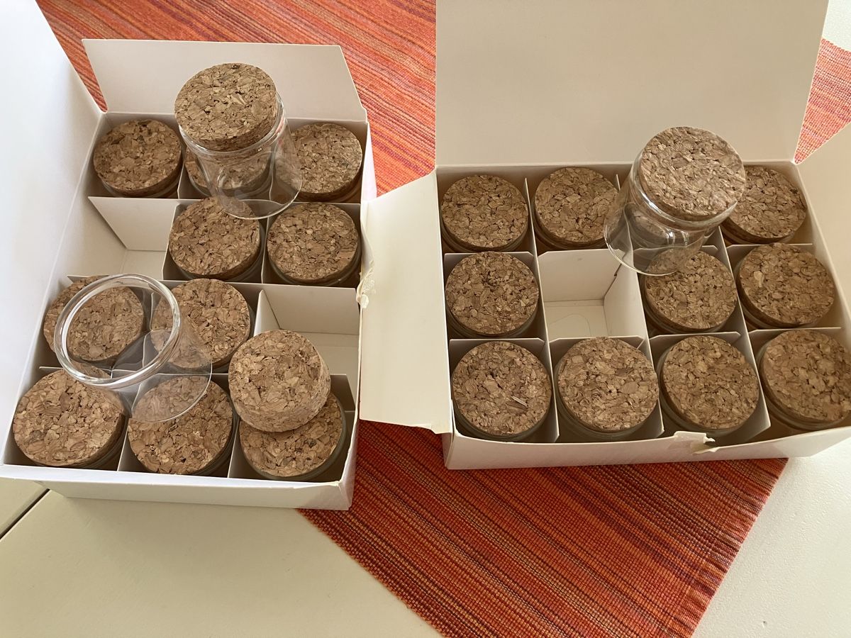 Contenitori & Simili: Petits pots neufs en verre 5cm – Nuovo e nell'imballaggio originale da Arconciel venduto da chance22