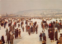 Zürichseegfrörni 1963, Menschenmenge, Nahaufnahme