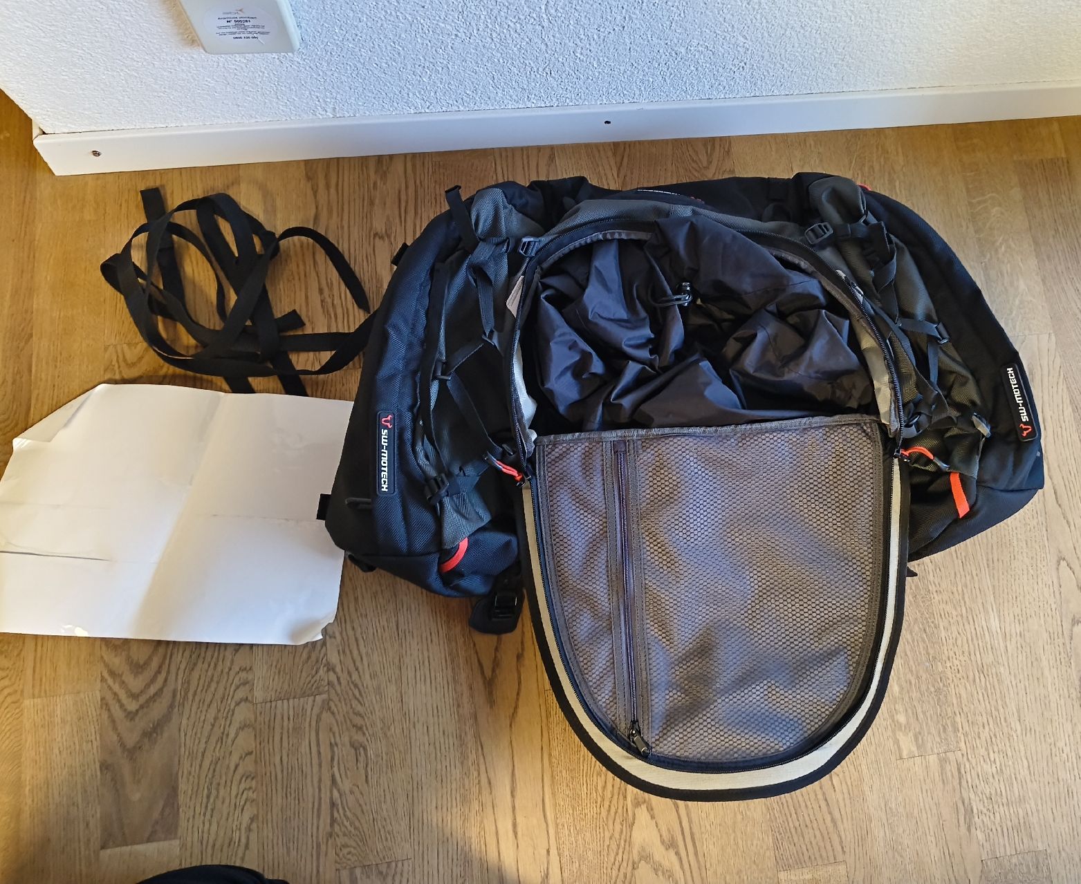 SW-Motech Taschen: SW-Motech PRO Cargobag Hecktasche, 50 Lt. – Gebraucht aus Konolfingen von S1000RR-Karin 7