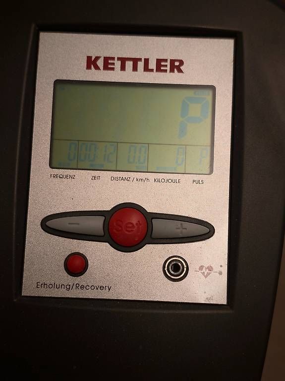 Hometrainer: Kettler Crosstrainer gratis abzugeben – Usato da Münsingen venduto da Zumbrunn 2