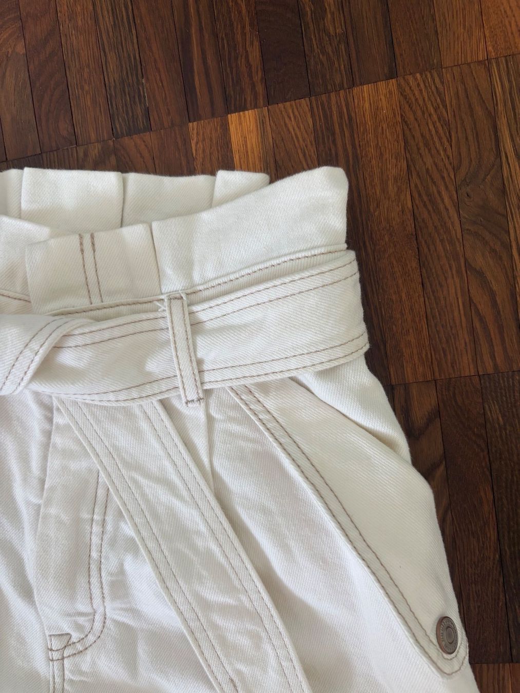 Zimmermann Pantaloni: Zimmermann shorts Baumwolle offwhite 0/ CH 34 – Nuovo (secondo la descrizione) da Herrliberg venduto da mayfi 2