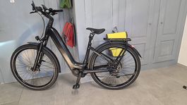 E-Bike Cube Kathmandu Neuwertig 