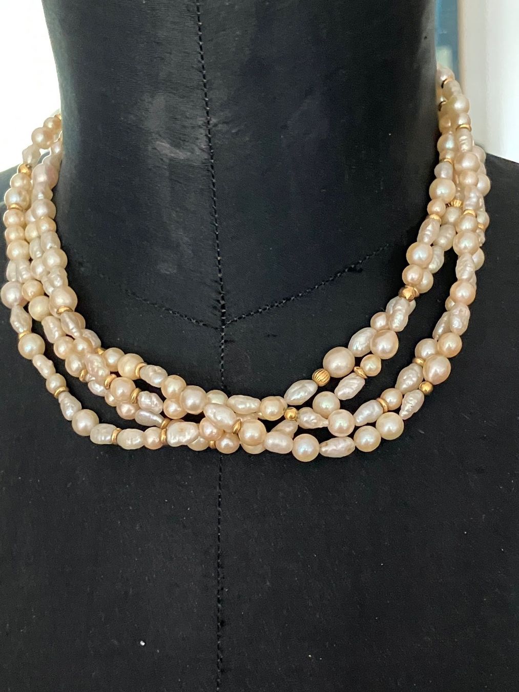 Catenine: Lunghissimo sautoir di perle – Usato da Rancate venduto da FiorAngela011 1