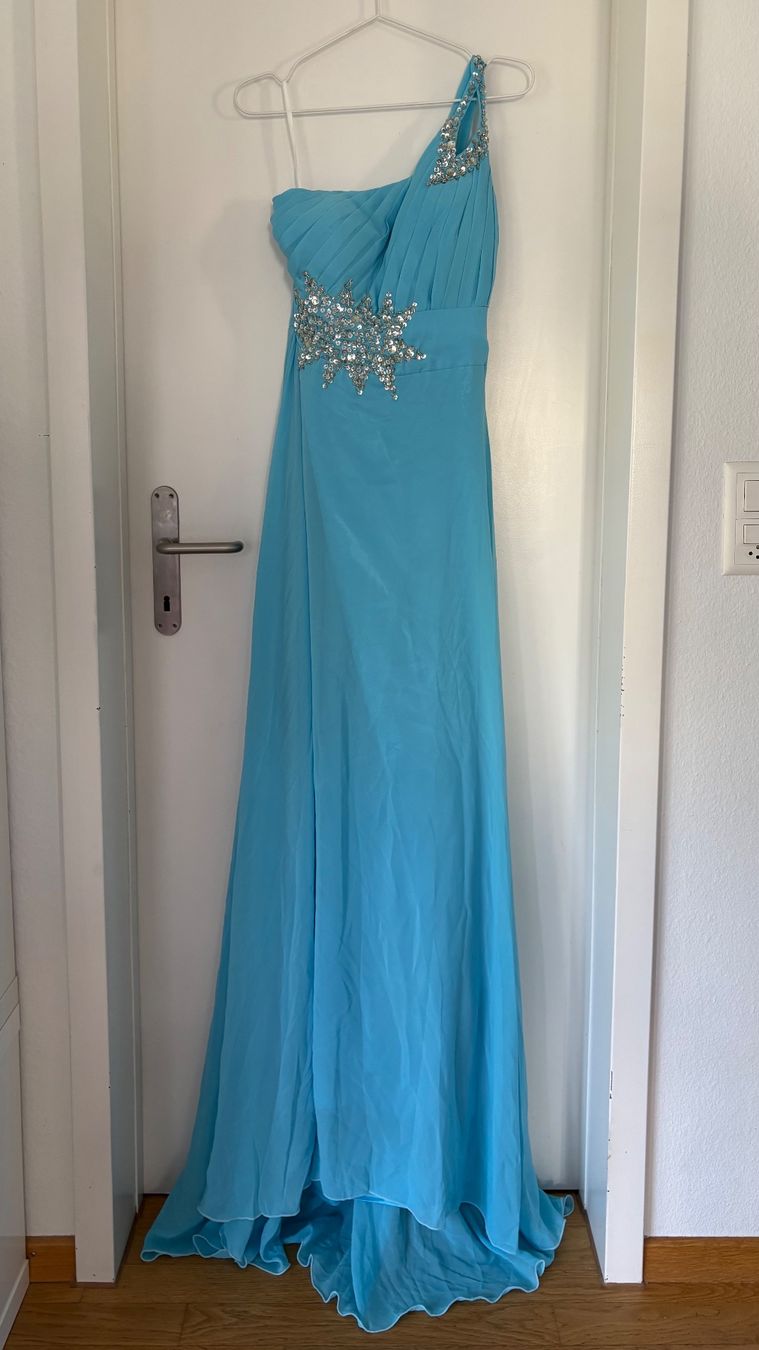 Robes: Abendkleid – Neuf (Voir description) à Luzern par yves_93 1