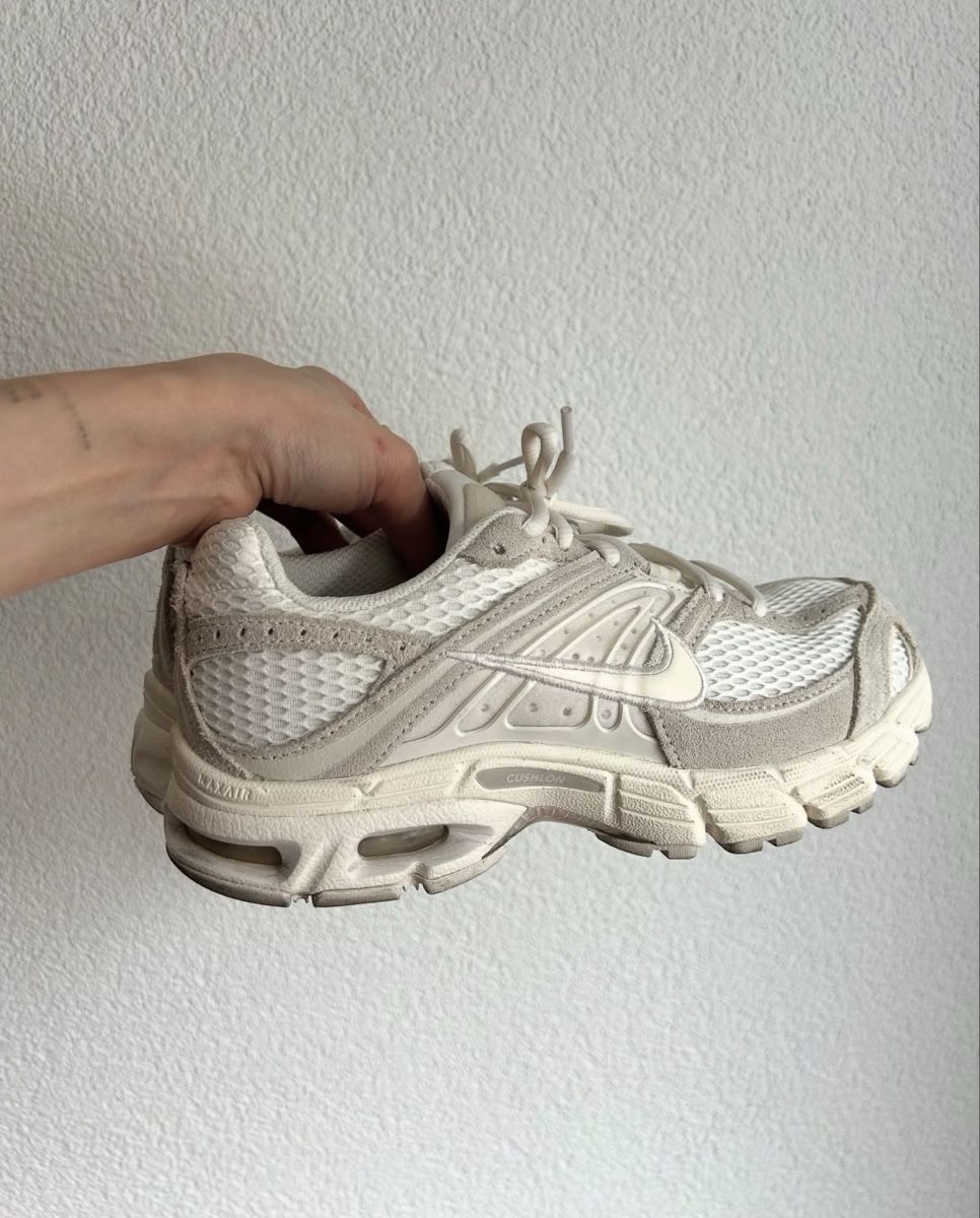 Nike Herrenschuhe: Nike Sneaker Air Max Moto 2K SE – Gebraucht aus Chur von faja7000 3
