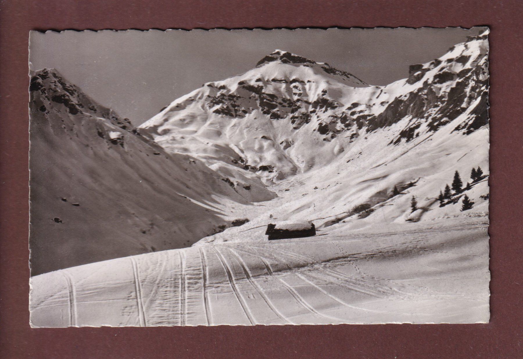 Cartoline postali: Winter in MÜRREN – Usato da Pully venduto da nicecards