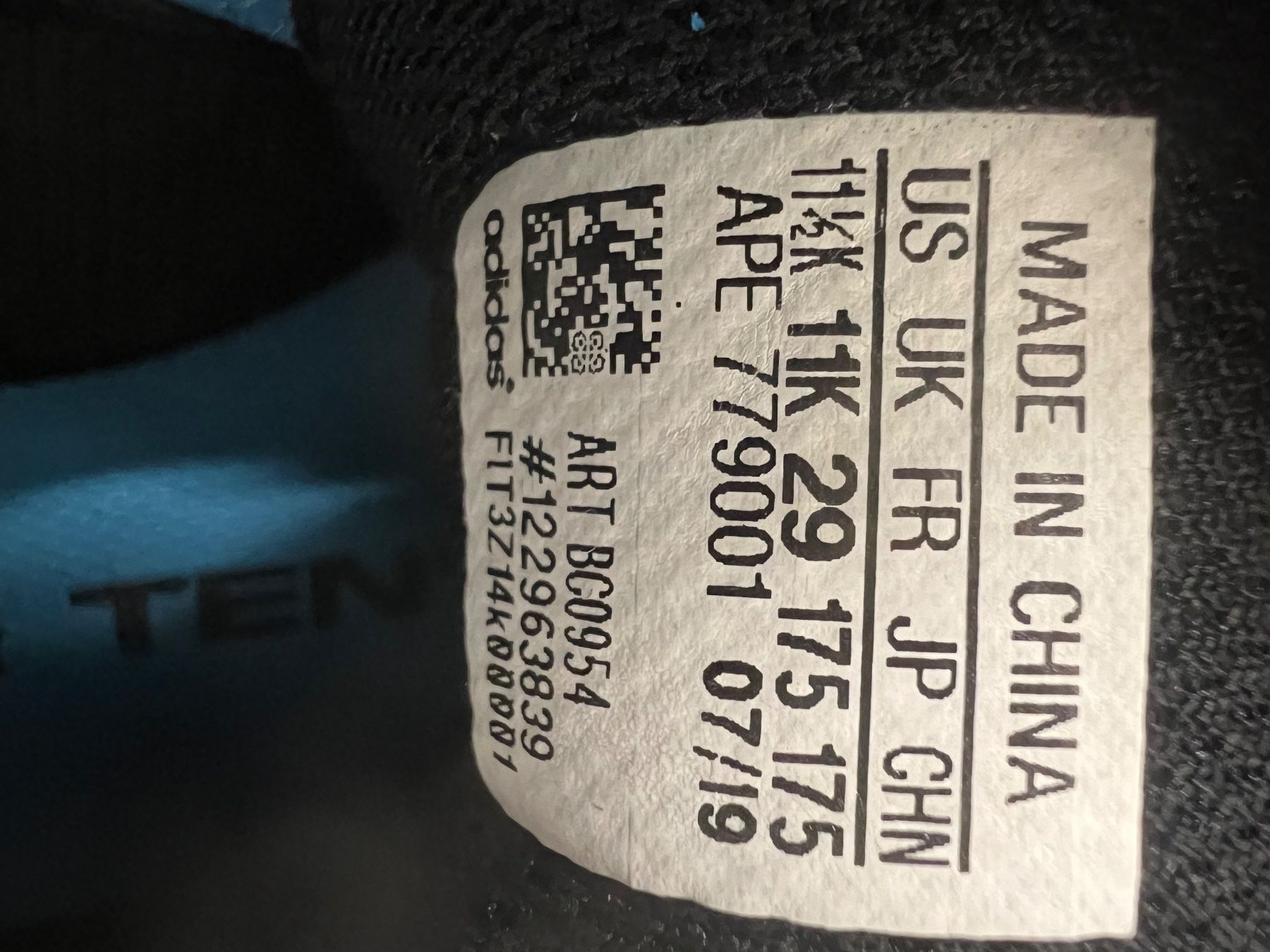 Adidas Scarpe per ragazzi: Basket 5/10 enfants – Usato da Mézières VD venduto da pourkwapa7 4