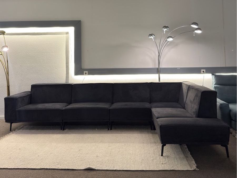 Divani: Modernes Ecksofa dunkel grau – Usato da Fehraltorf venduto da Sofalab.swiss